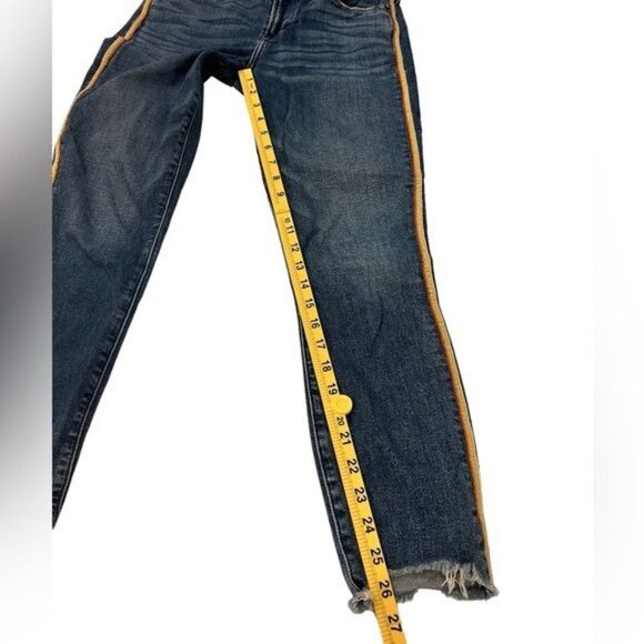 Abercrombie & Fitch Harper Low Rise Ankle Medium Wash Side Ribbon Size 4 - Picture 8 of 13